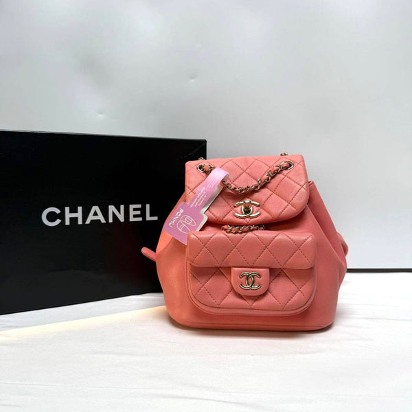Chanel/CC Lambskin Duma Backpack Coral Pink Small