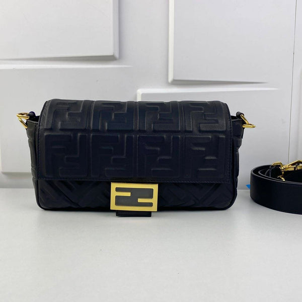 【TikTok Livestream】Fendi Baguette Medium Zucca Embossed Balck
