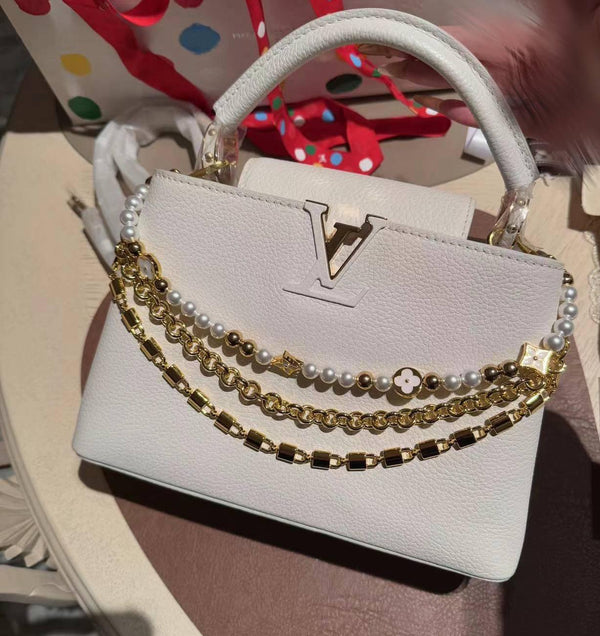 【TikTok Livestream】Louis Vuitton/ LV Capucines BB White CPU0729