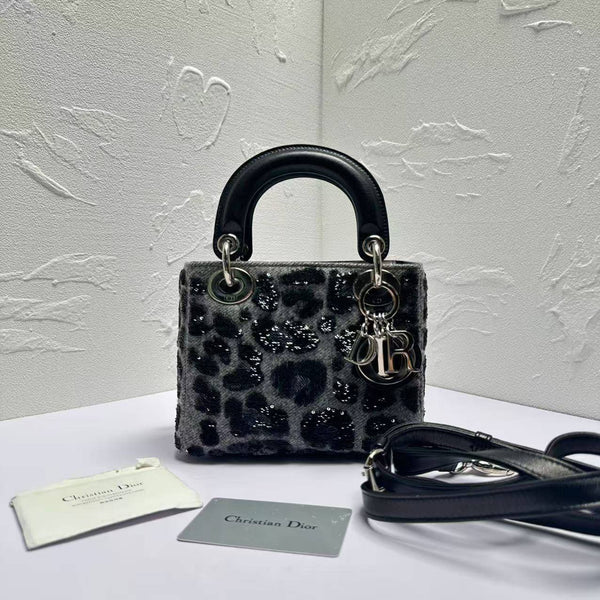 【TikTok Livestream】Dior/CD LadyDior Mini Grey/Black CPU0716